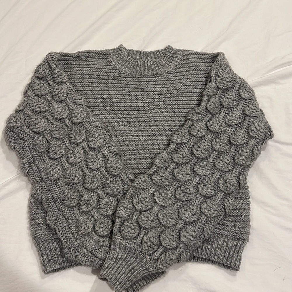 Sweater - Picture 3 of 8